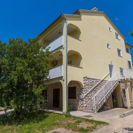 Apartament Anja *