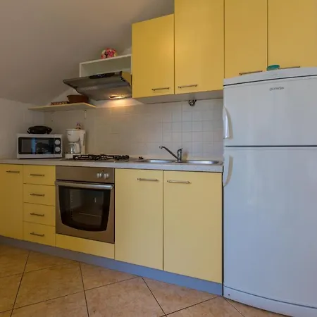 Anja Apartament *