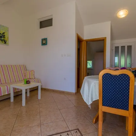 Anja Apartament Dramalj